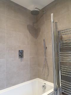 Built in shower mixer valve bathroom suit